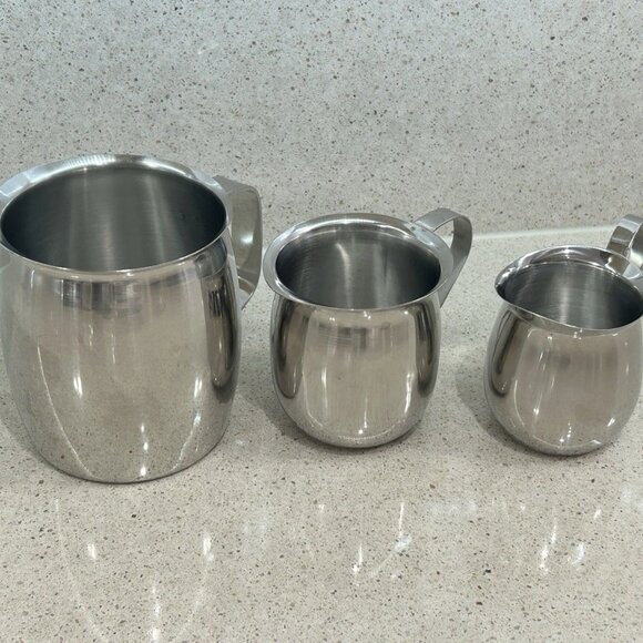 Unbranded Other - 3-Piece Stainless Steel Pitcher Set